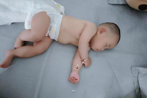 永安宝宝夏天要穿袜子吗